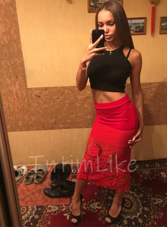 Стриптизерша Маришка №5461, 25 лет